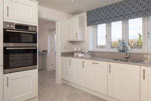 Photo 8- click for photo gallery